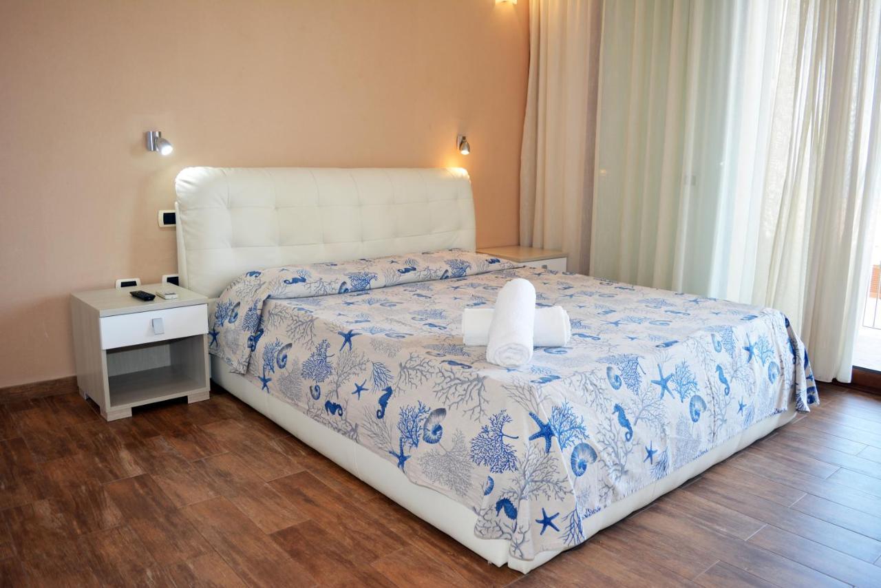 Rena Bianca Suite By La Contessa Santa Teresa Gallura Eksteriør bilde